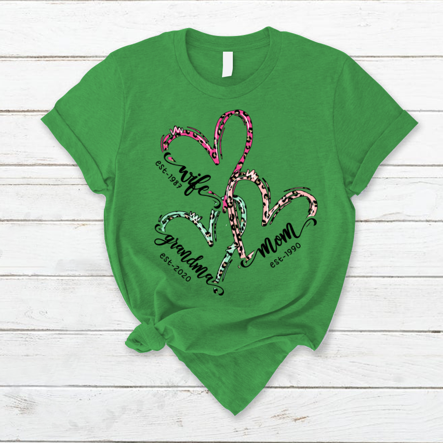Mom est 2020 sales shirt